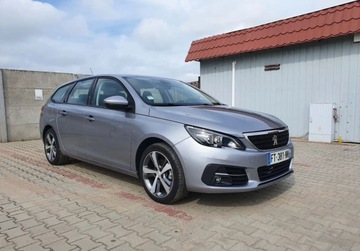 Peugeot 2019 Peugeot 308 Tylko 22 Tys km 1 Rej 82020 Benzyna 130 Koni WLKP 1.2 Benzyna, zdjęcie 2