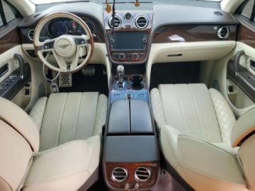Bentley Bentayga 2020 Bentley Bentayga 2020 3.0l 3.0 Hybryda 443KM, zdjęcie 8