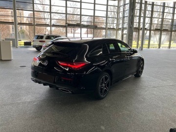 Mercedes CLA C118/X118 Shooting Brake Facelifting 2.0 200d 150KM 2025 200 d AMG Line Shooting Brake Combi 2.0 (150KM) 2025, zdjęcie 3