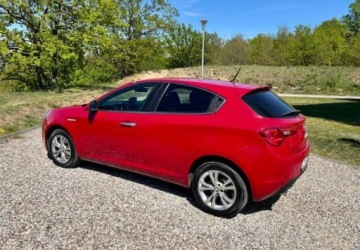 Alfa Romeo Giulietta Nuova II Hatchback 5d 2.0 JTD 16v 140KM 2012 Alfa Romeo Giulietta 2012 rok BEZWYPADKOWY Piekny Stan Klimatyzacja ZAD, zdjęcie 13