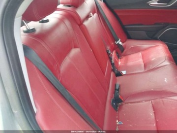 Alfa Romeo Giulia II 2018 Alfa Romeo Giulia Ti 2018 2.0l 2.0 Benzyna 280KM, zdjęcie 13