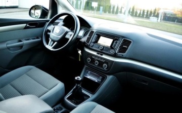 Seat Alhambra II (7N) Van 2.0 TDI 140KM 2011 Seat Alhambra Kamera cofania, Klimatyzacja, Podgrzewane fotele, Serwisowany, zdjęcie 12