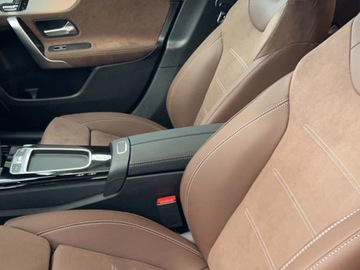 Mercedes Klasa A W177/V177 Hatchback AMG Facelifting 2.0 A45S 421KM 2025 A Klasa 45 S AMG 4-Matic+ 2.0 (421KM) 2025, zdjęcie 4