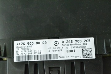MERCEDES A45 AMG PŘÍSTROJOVÁ DESKA RYCHLOST A1769000002 W176 2014 RHD