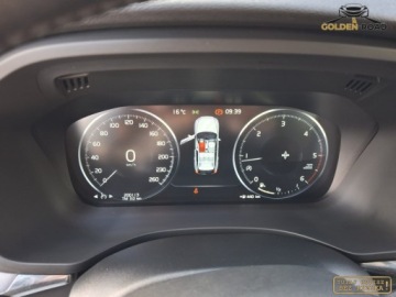 Volvo XC60 II Crossover D3 150KM 2020 Volvo XC 60 2,0 D 150KM skora alu kamera navi el.fotele , klapa oplacony, zdjęcie 23