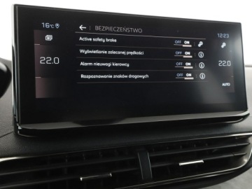 Peugeot 3008 II Crossover Facelifting  1.5 BlueHDi 130KM 2023 Peugeot 3008 GT Line automat navi kamera ACC, zdjęcie 24