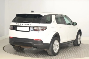 Land Rover Discovery Sport SUV 2.0 TD4 180KM 2019 Land Rover Discovery Sport D180 MHEV, zdjęcie 4