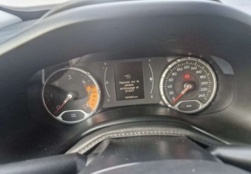 Jeep Renegade SUV 1.6 MultiJet 120KM 2016 Jeep Renegade Jeep Renegade 1.6 Diesel 120KM, zdjęcie 20