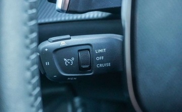 Peugeot 2008 II SUV 1.2 PureTech 130KM 2023 Peugeot 2008 1,2 PureTech 1.2 Benzyna 131KM, zdjęcie 22