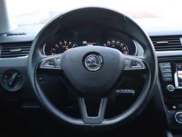 Skoda Octavia III Kombi 2.0 TDI 150KM 2016 Skoda Octavia 2.0 TDI, Salon Polska, Serwis ASO, zdjęcie 14