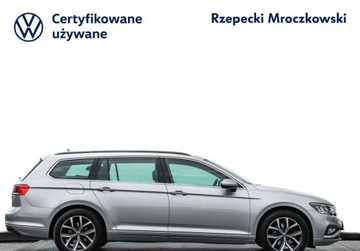 Volkswagen Passat B8 Variant Facelifting 2.0 TDI SCR 200KM 2023 Volkswagen Passat Variant 2.0 TDI 200KM DSG Business Fotele Podgrzewane Te, zdjęcie 3