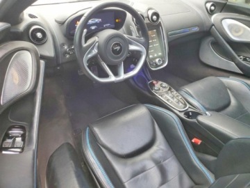  McLaren GT 2023r., 4.0L 4.0 Benzyna 612KM, zdjęcie 7