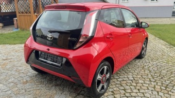 Toyota Aygo II Hatchback 5d 1.0 VVT-i 69KM 2014 Toyota Aygo 1.0 Benz. 70KM - 5Drzwi, MODEL 2015!, zdjęcie 7