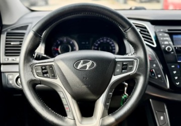 Hyundai i40 Kombi 1.7 CRDi HIGH 136KM 2012 Hyundai i40 1.7 CRDI Navi PDC LED tempomat 1.7 Diesel 136KM, zdjęcie 12
