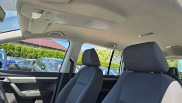 Volkswagen Touran II 1.6 TDI 105KM 2010 Volkswagen Touran 7 Miejsc, zdjęcie 16