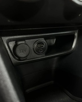 Peugeot 208 I Hatchback 3d 1.2 VTI 82KM 2013 Peugeot 208 Czujniki Kamera niski przebieg Gwarancja w cenie WarszawaVLAV, zdjęcie 27