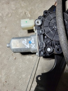 JEEP COMMANDER XK XH MECHANIZMUS ZVEDÁNÍ OKNO PRAVÝ PŘEDNÍ