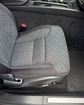 Volvo XC60 II 2021 Volvo XC 60 Kamera Cofania Polift Diesel felgi R21, zdjęcie 26