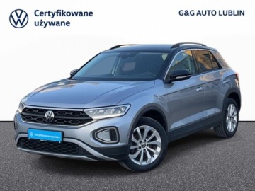 Volkswagen T-Roc I SUV Facelifting 1.5 TSI ACT 150KM 2022 Volkswagen T-Roc Salon PL FV23 DSG 150KM Doposazony Gwarancja ASO