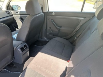 Volkswagen Golf V Hatchback 1.9 TDI 105KM 2008 Volkswagen Golf 1.9 TDI DPF Trendline 105KM 2008r, zdjęcie 21