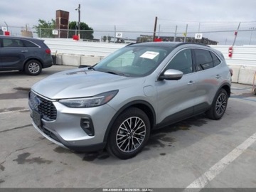 Ford Escape III 2023 Ford Escape 2023 FORD ESCAPE PHEV 2.5 Hybryda Plug-in 163KM, zdjęcie 2