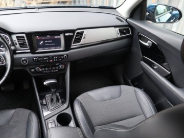 Kia Niro I Crossover 1.6 GDi Hybrid 141KM 2016 Kia Niro Hybrid, Salon Polska, Serwis ASO, zdjęcie 7