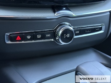 Volvo XC60 II 2022 Volvo XC 60 B4 Benzyna | Plus Bright | Salon PL |, zdjęcie 16
