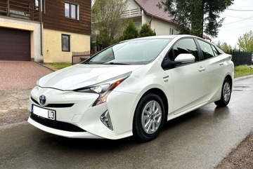 Toyota Prius IV 2016 Toyota Prius Toyota Prius (Hybrid)