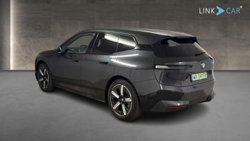 BMW iX SUV 71kWh 326KM 2022 BMW iX BMW Model iX40 M Salon PL otrzymaj Voucher na OCF-ra Vat 23 326KM, zdjęcie 2