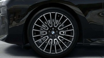 BMW Seria 7 G70 Sedan 3.0 40d 299KM 2025 BMW Seria 7 40d xDrive 299 KM mHEV - Pakiet M Pro - Kamera 360 - Gotowy do, zdjęcie 3