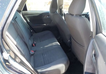 Toyota Auris II 2016 Toyota Auris Okazja 1.8 Hybryda 100KM, zdjęcie 12