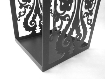 Большая деревянная подставка для камина с цветочным рисунком