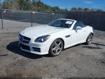 Mercedes SLK R172 2014 Mercedes-Benz SLK 250 2014 1.8l 1.8 Benzyna 201KM, zdjęcie 1