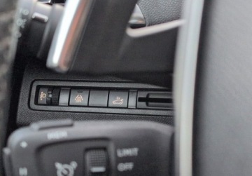 Peugeot 5008 II Crossover Facelifting 1.5 BlueHDi 130KM 2023 Peugeot 5008 1.5 BlueHDi Allure Pack SS EAT8 SalonPL FVat Zadbany Serwis A, zdjęcie 18