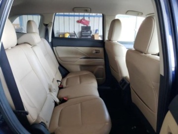 Mitsubishi Outlander III 2019 Mitsubishi Outlander Mitsubishi Outlander Se 2.4 Benzyna 166KM, zdjęcie 8