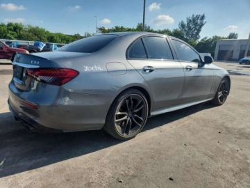Mercedes Klasa E W214 2023 Mercedes-Benz Klasa E AMG 53 4Matic 2023 3.0l 3.0 Benzyna 429KM, zdjęcie 3