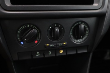 Skoda Rapid II Spaceback 1.2 TSI 105KM 2015 Skoda Rapid 1.2 TSI, Salon Polska, 1. Właściciel, zdjęcie 15