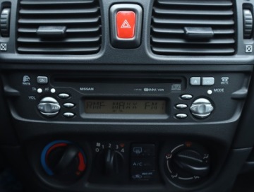 Nissan Almera II Sedan 1.5 dCi 82KM 2005 Nissan Almera 1.5 dCi, Salon Polska, Klima, zdjęcie 11