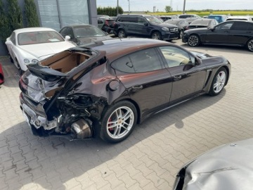 Porsche Panamera I Limuzyna Facelifting 4.8 440KM 2015 Porsche Panamera GTS 4x4 Pneumatyka Kamery, zdjęcie 2