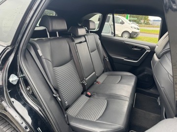 Toyota RAV4 V SUV 2.5 Hybrid Dynamic Force 222KM 2021 Toyota RAV4 2.5 Hybrid Black Edition by JBL 4x4 V, zdjęcie 26