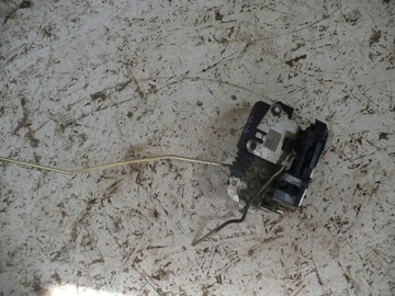 ZAMEK DRZWI PRAWY PRZÓD EU 8200735224 DACIA SANDERO I