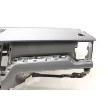 VOLVO XC60 II (246) Панель приборов