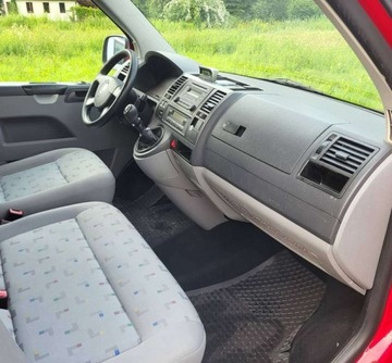 Volkswagen Caravelle T5 T5 Multivan 2.5 TDI 130KM 2008 Volkswagen Caravelle VW T5 Caravella 9-osobowy LONG 2.5 Diesel 130KM, zdjęcie 3