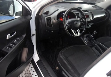 Kia Sportage III SUV 1.7 CRDi 116KM 2013 Kia Sportage 1.7 CRDI _ Czujniki parkowania _ Alufelgi 1.7 Diesel 115KM, zdjęcie 12