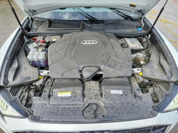 Audi Q8 2021 Audi Q8 Prestige S-Line 2021 3.0 Benzyna 335KM, zdjęcie 6