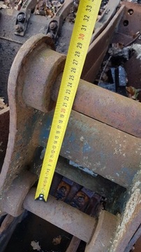 КОВШ ЭКСКАВАТОРА СО ШТИФТАМИ 30СМ DOOSAN