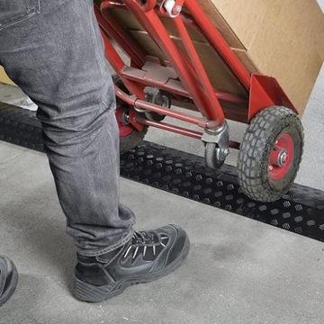 ПОРОГ ПРОДОЛЖИТЕЛЬНОСТЬЮ 100 СМ ЗАЩИТНЫЙ КАБЕЛЬ 1-КАНАЛЬНЫЙ РЕЗИНОВЫЙ ЧЕРНЫЙ