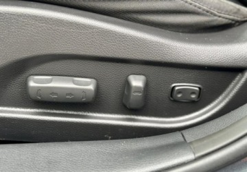 Hyundai i40 Kombi 1.7 CRDi HIGH 136KM 2012 Hyundai i40 1.7 CRDI Navi PDC LED tempomat 1.7 Diesel 136KM, zdjęcie 25