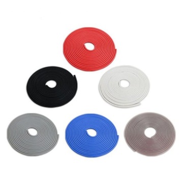 Защитная кромка двери автомобиля