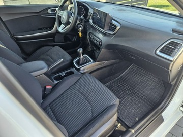 Kia Ceed III Kombi 1.4 DOHC 100KM 2019 Kia Cee&#039;d I Właściciel, Salon PL, Kamera,, zdjęcie 17